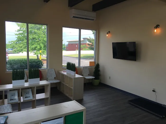 Windrose Animal Hospital & Urgent Care 9