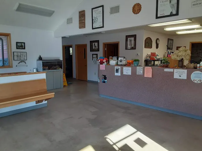 Suburban Animal Clinic 7