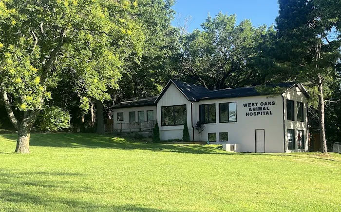 West Oaks Animal Hospital 6