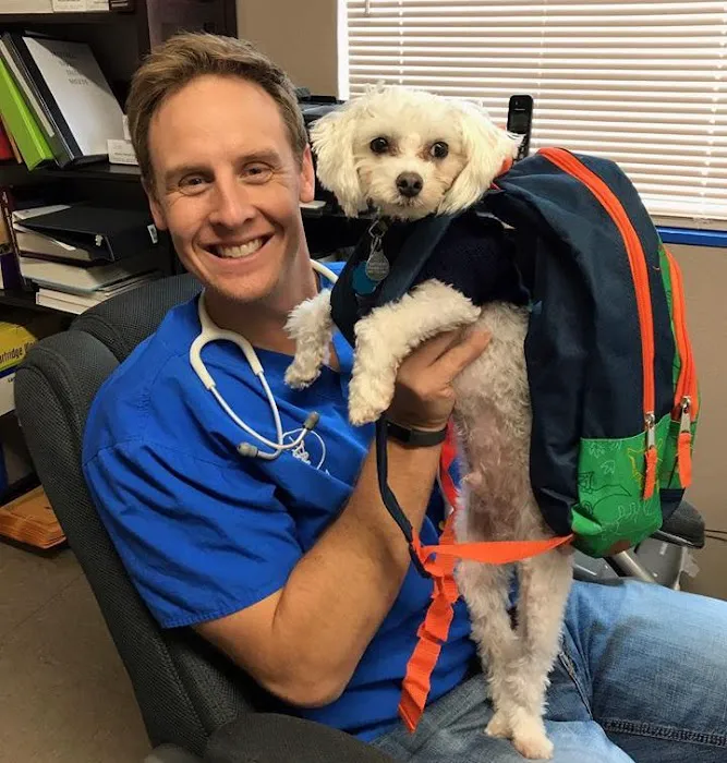 Smithers Animal Hospital 10