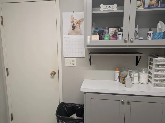 Apple Country Animal Hospital 6