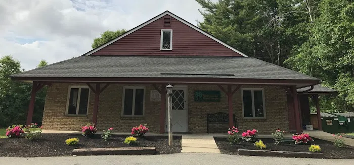 Apple Country Animal Hospital 8