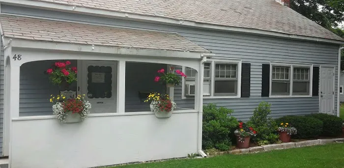 Green Mt Veterinary Hospital 1