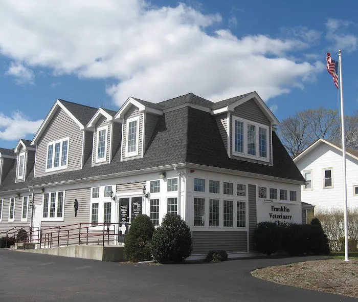 Franklin Veterinary Clinic 8