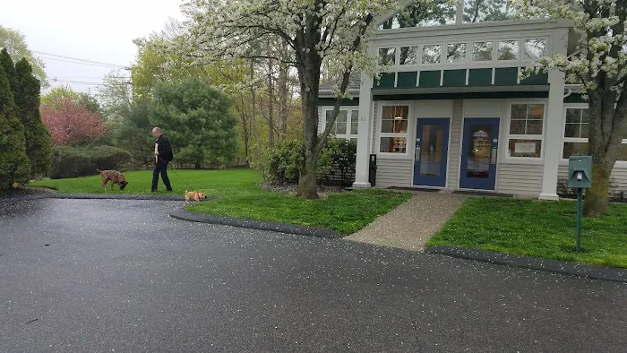 Acorn Animal Hospital 3
