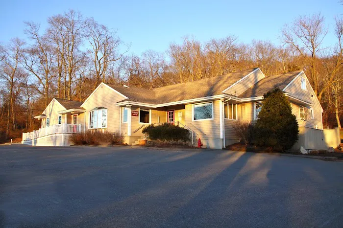 Sakonnet Veterinary Hospital 6
