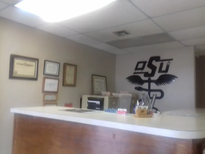 Ator Heights Animal Hospital 2