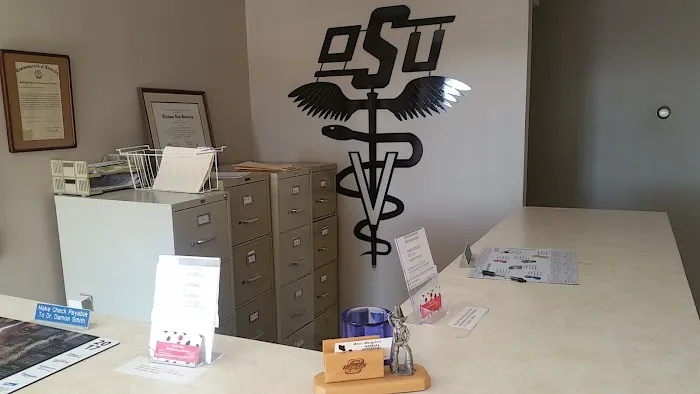 Ator Heights Animal Hospital 4