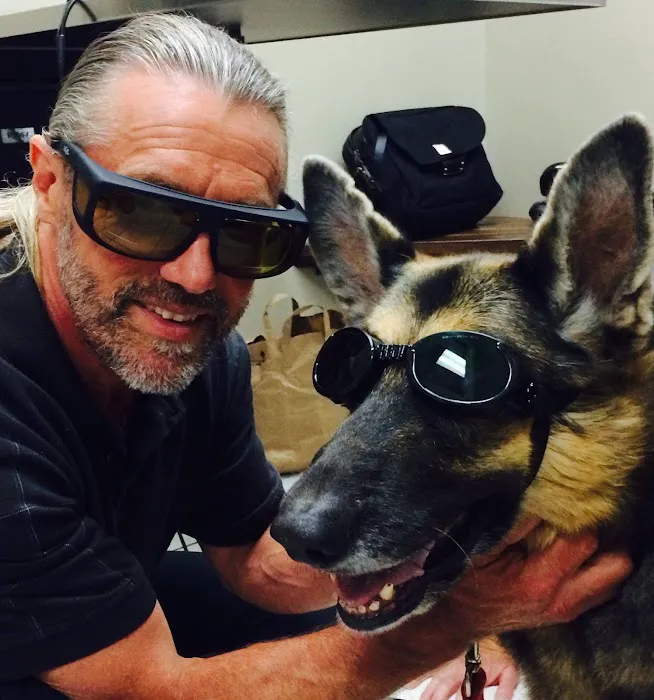 Newbury Park Veterinary Clinic: Canan Richard T DVM 3