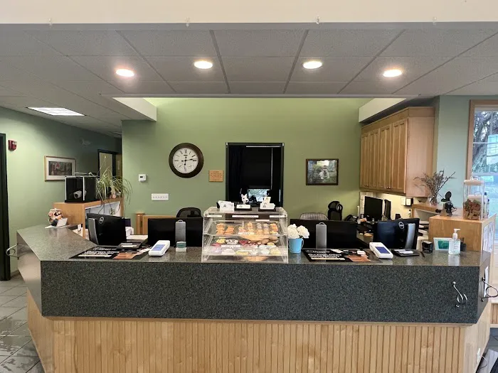Milford Veterinary Hospital 7