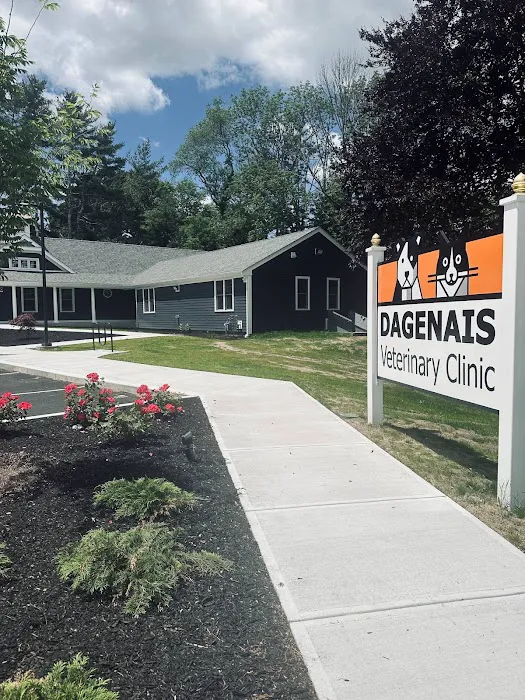 Dagenais Veterinary Clinic 9