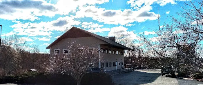 Warren Animal Hospital 4