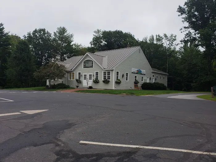 Henniker Veterinary Hospital 10