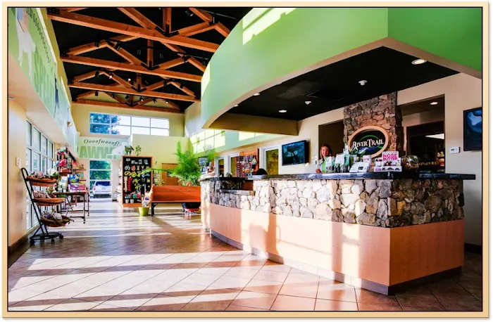 River Trail Animal Hospital and Pet Lodge - Bixby 9