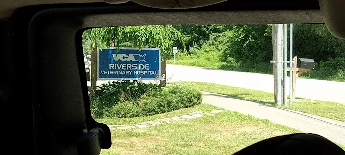 VCA Riverside Veterinary Hospital 6