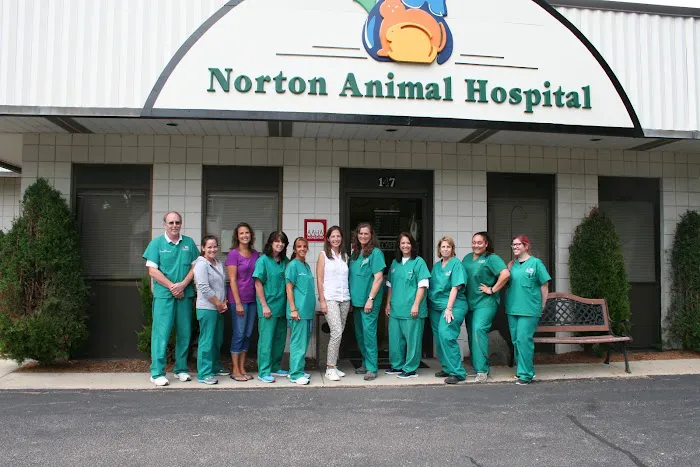 Norton Animal Hospital 9