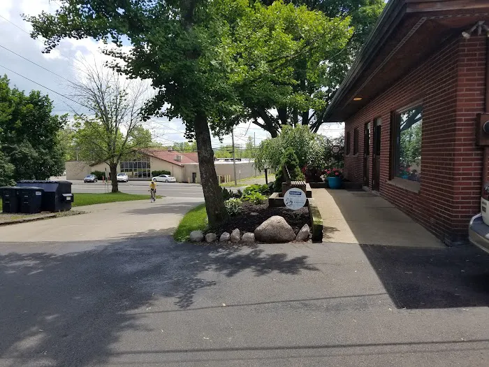 Jamestown Veterinary Hospital 10