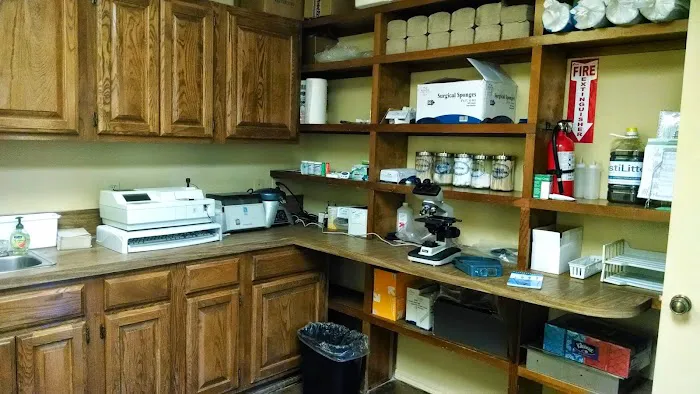 Tulsa Town Veterinary Hospital 9