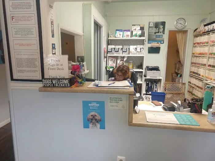 Camarillo Veterinary Hospital 6