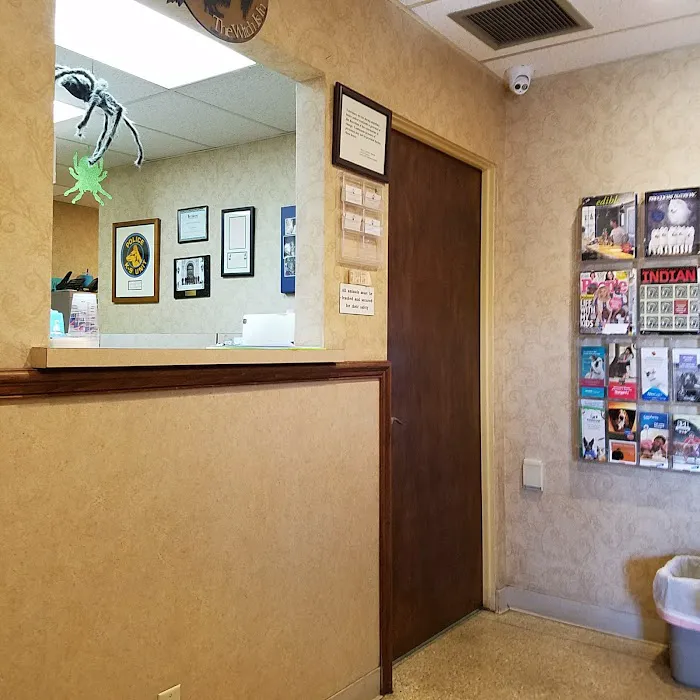 Valley Veterinary Clinic 9