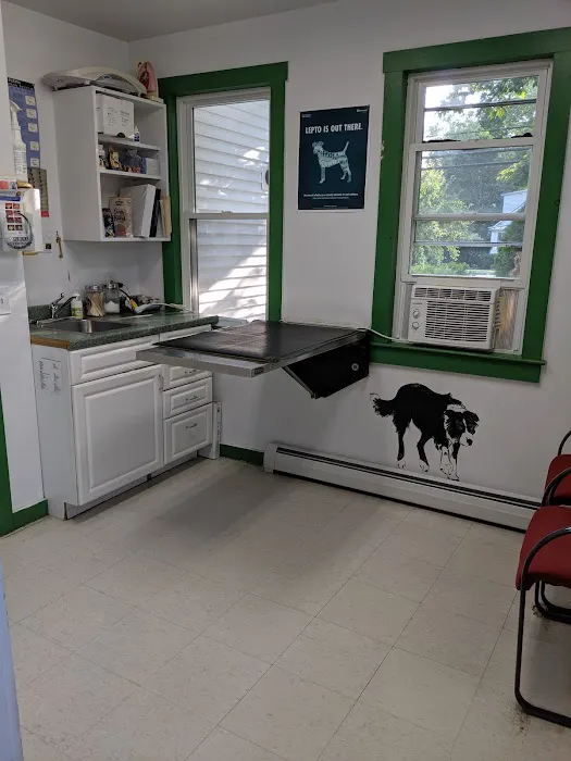 Charlestown Animal Hospital 10