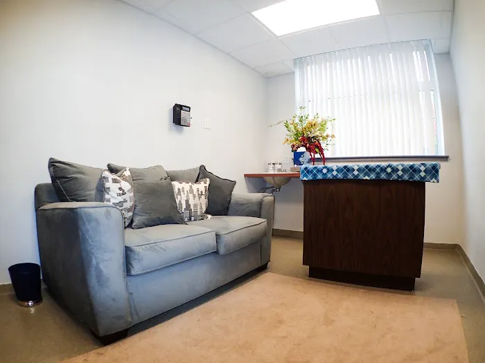 Massachusetts Animal Medical Center 9