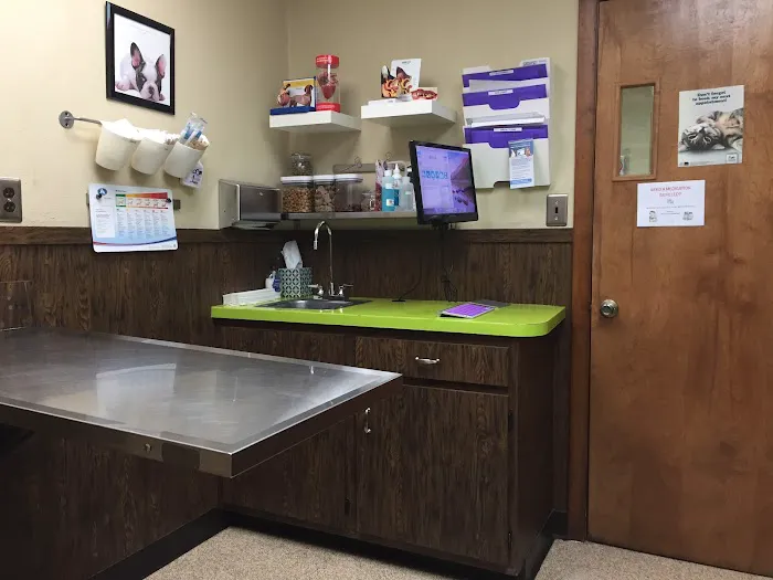 Marion Animal Hospital 5