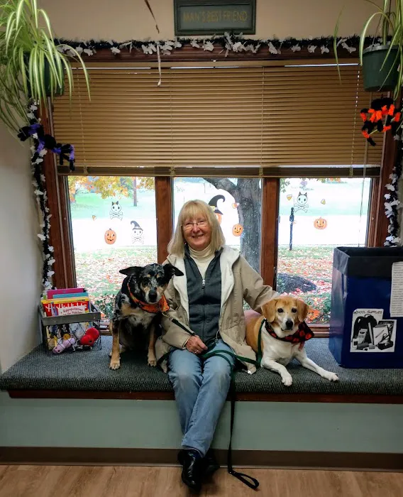 Phelps Veterinary Hospital 10