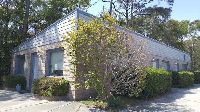 Oak Island Animal Hospital 10