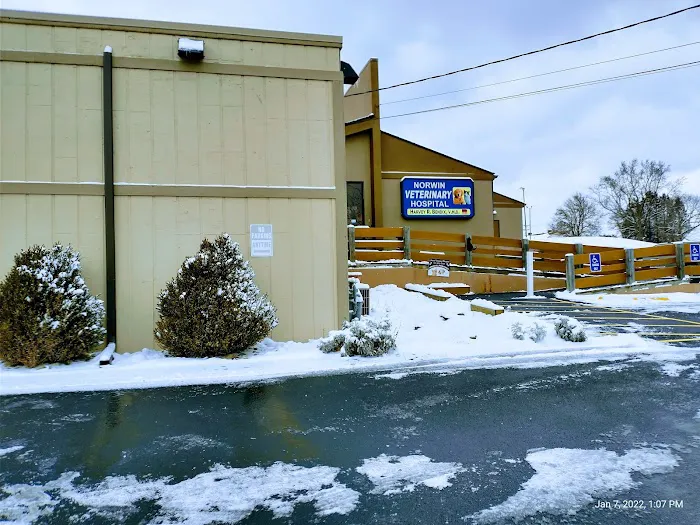 Norwin Veterinary Hospital 3