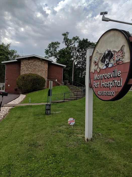 Monroeville Pet Hospital (Jana Oster, DVM) 10