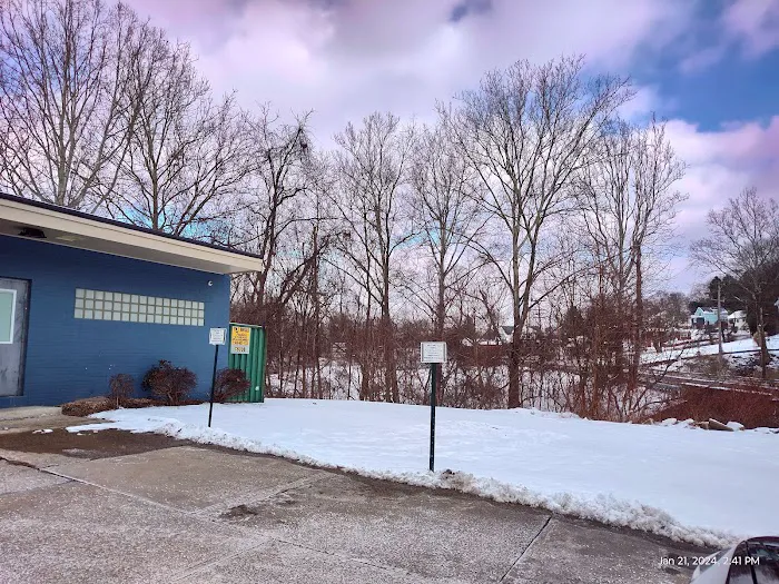4 Paws Veterinary Care Inc 4