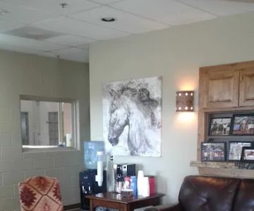 Pine Ridge Equine Hospital