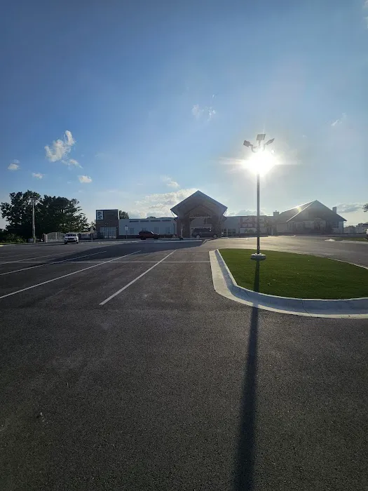 Woodland West Pet Care Center 1