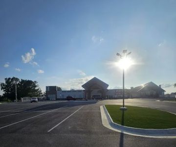 Woodland West Pet Care Center
