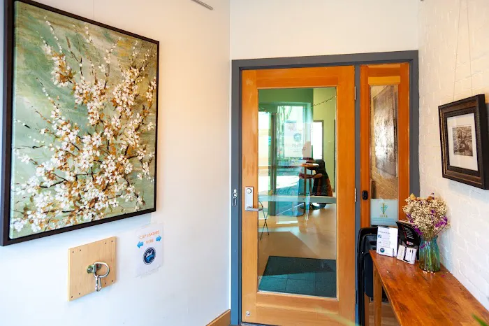 Heal Veterinary Clinic 8