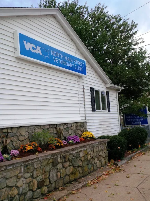 VCA North Main Street Veterinary Clinic 6