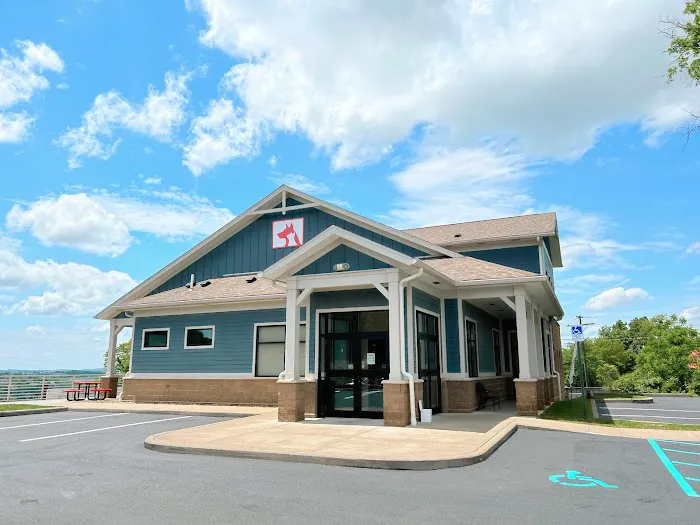 Hillcrest Veterinary Clinic 7