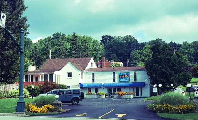 East Suburban Animal Hospital 5