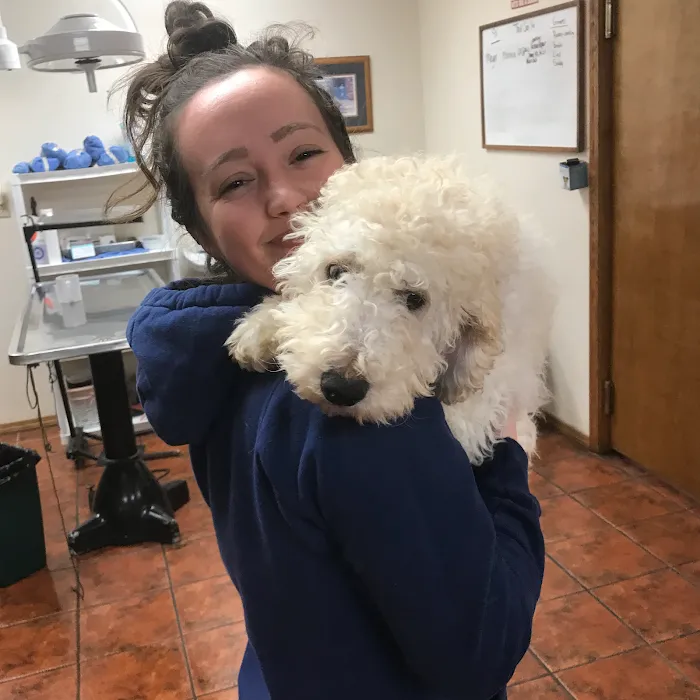 Bynum Veterinary Clinic 10