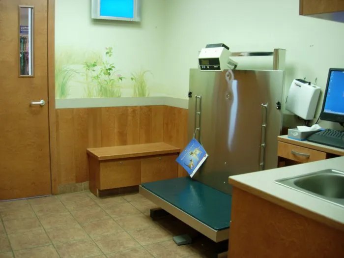 VCA Plymouth Animal Hospital and Pet Resort 9
