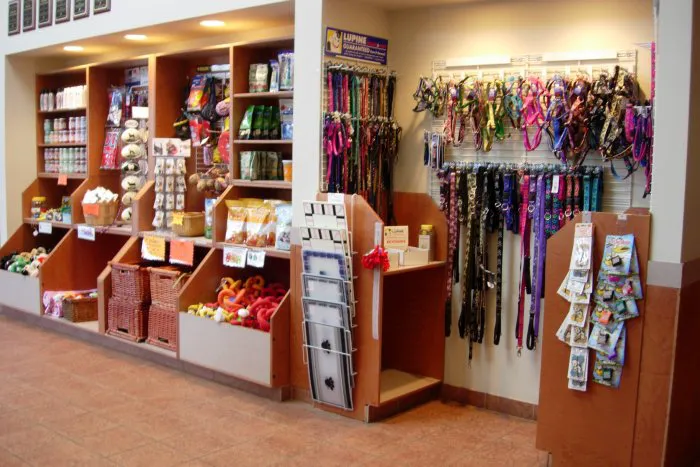 VCA Plymouth Animal Hospital and Pet Resort 8