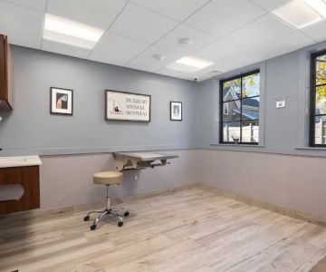 Duxbury Animal Hospital