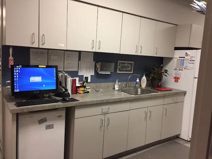 5 Corners Animal Hospital 1
