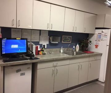 5 Corners Animal Hospital