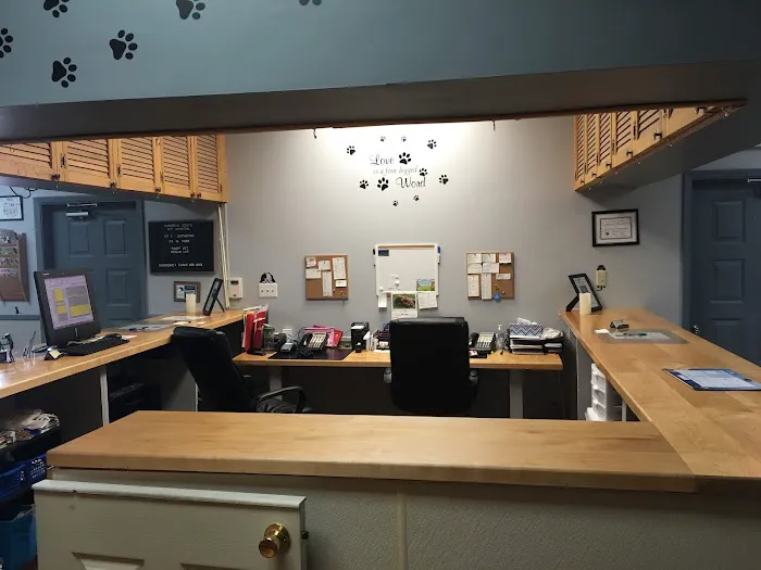 Suburban South Veterinary Hospital 6