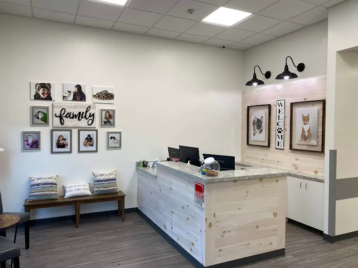 Greenland Veterinary Hospital 7