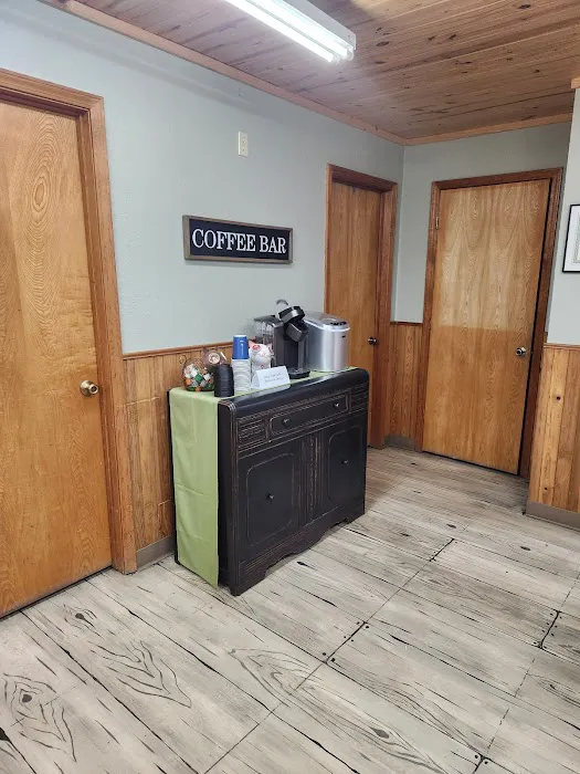 Haskell County Animal Clinic 9