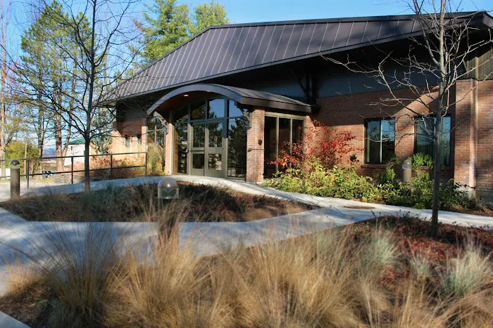 Peak Veterinary Referral Center 8