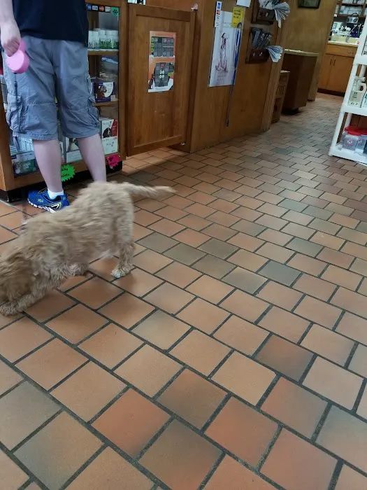 Broadfoot Veterinary Clinic 2